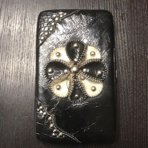 Black and White women’s wallet